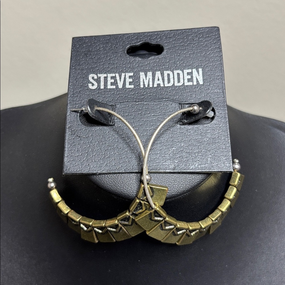 Nwt Steve Madden Silver Antique Gold Hoop Earrings